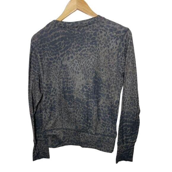 Sundry Charcoal Leopard Print Wrap Long Sleeve Sweater Medium (2) - Picture 6 of 7
